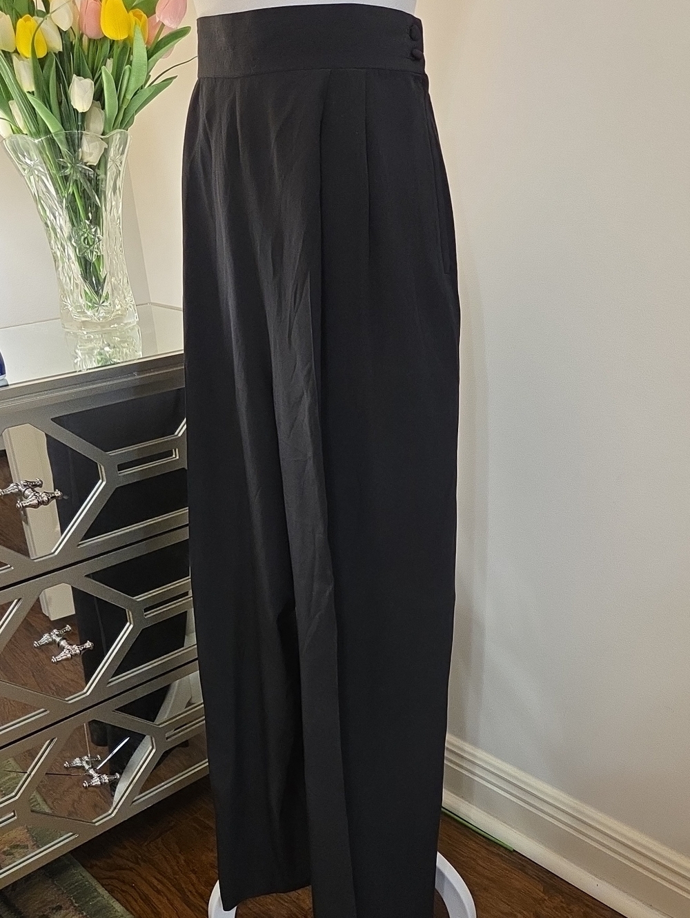 Women's Black Straight-Leg High-Waist Trousers